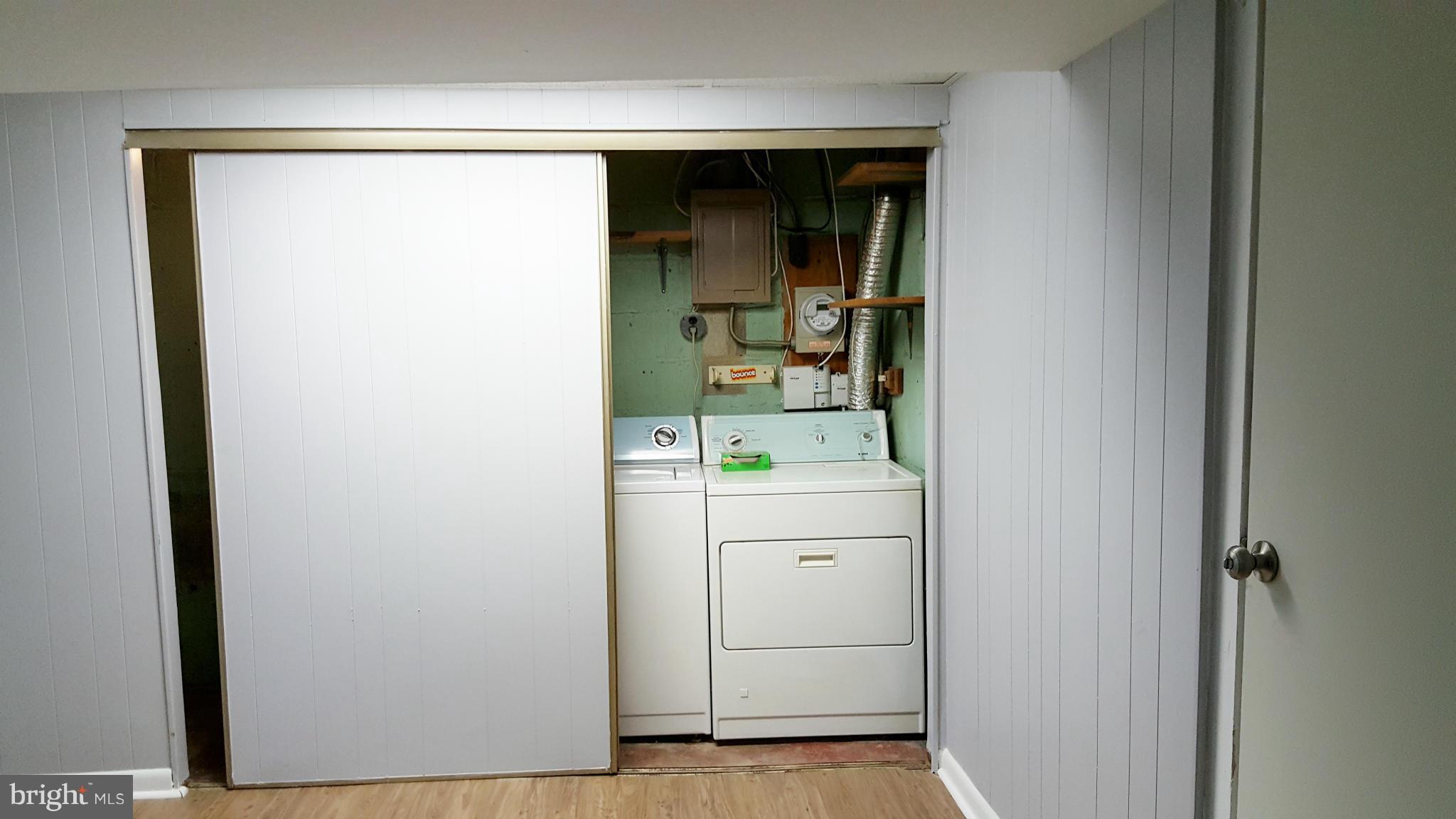 8605 Oak Road Baltimore, MD 21234 - Photo 21 of 29 Separate laundry