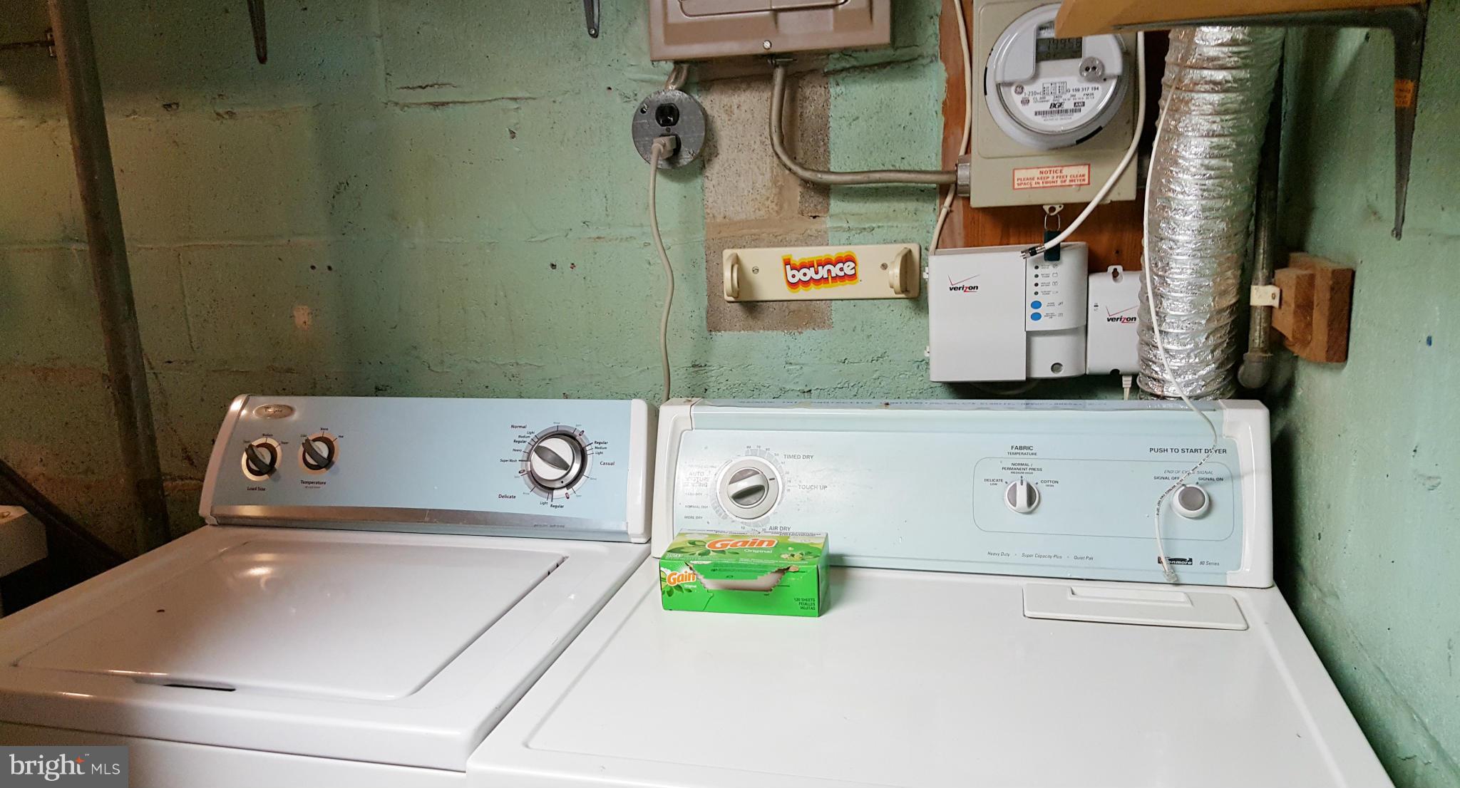 8605 Oak Road Baltimore, MD 21234 - Photo 22 of 29 Washer, dryer