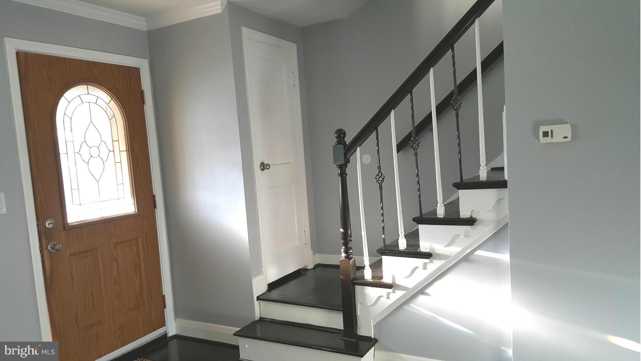 8605 Oak Road Baltimore, MD 21234 - Photo 4 of 29 Front door and coat closet