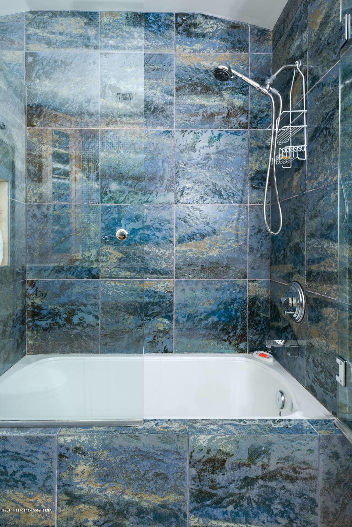 3430 Ellington Villa Drive Altadena, CA 91001 - Photo 29 of 49 a view of a bathroom shower