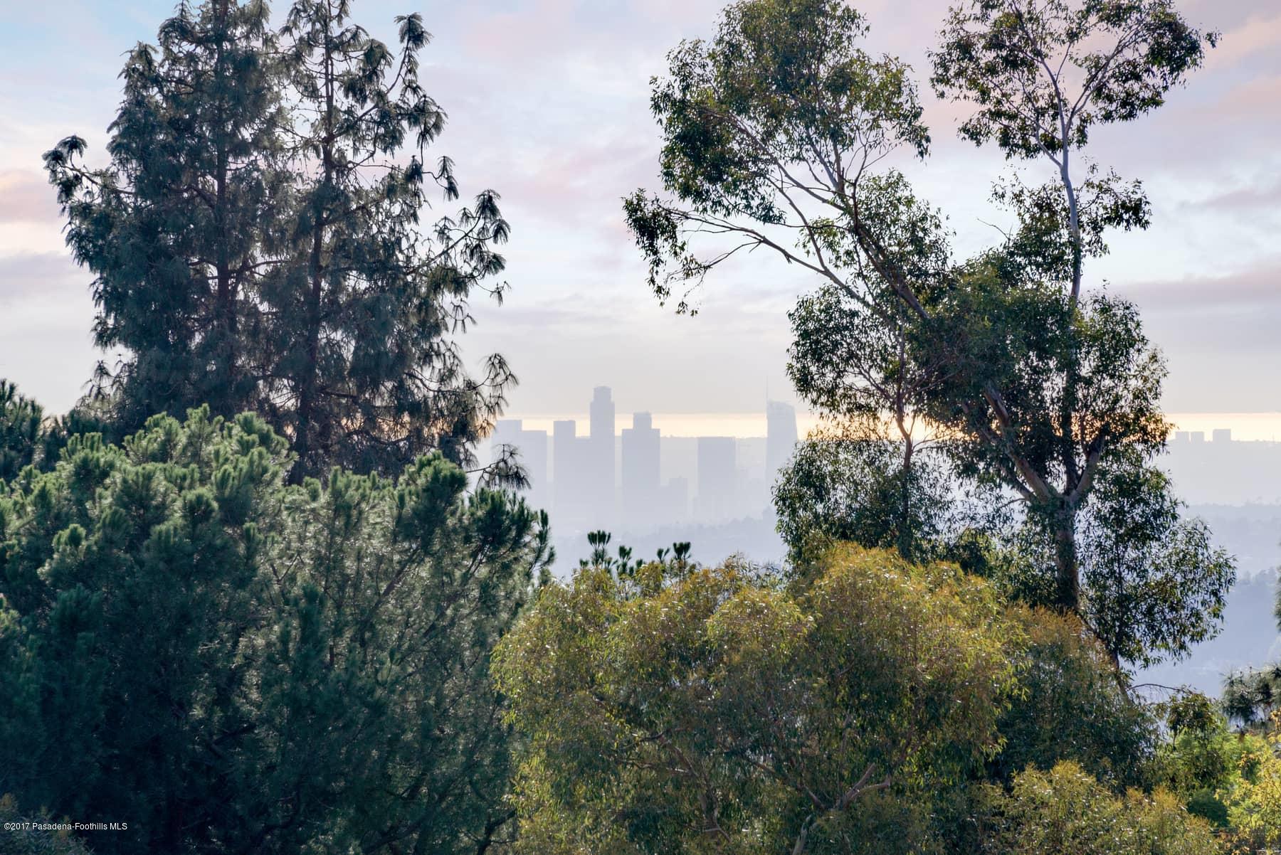 3430 Ellington Villa Drive Altadena, CA 91001 - Photo 37 of 49 a view of a building