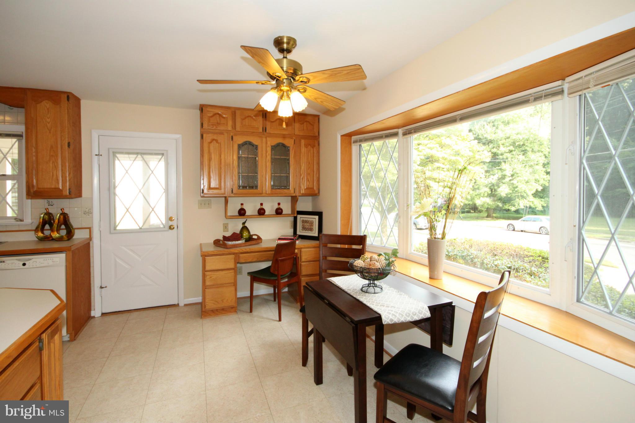 5638 Ravenel Lane Springfield, VA 22151 - Photo 12 of 30 Kitchen