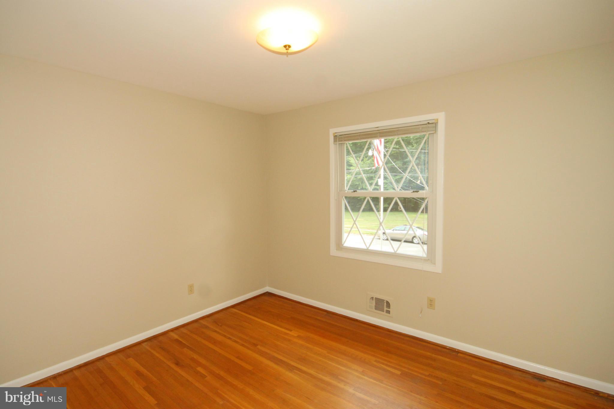 5638 Ravenel Lane Springfield, VA 22151 - Photo 18 of 30 Bedroom