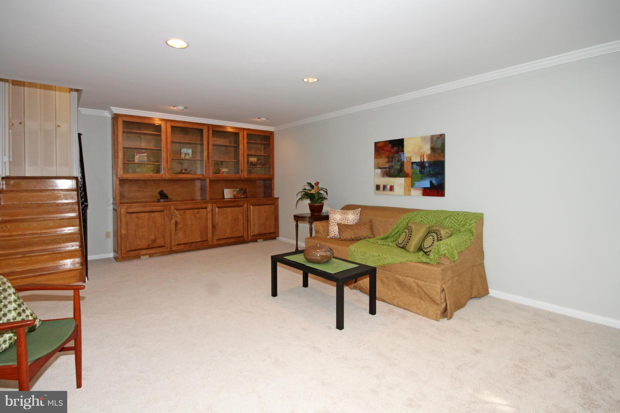 5638 Ravenel Lane Springfield, VA 22151 - Photo 24 of 30 Family Room