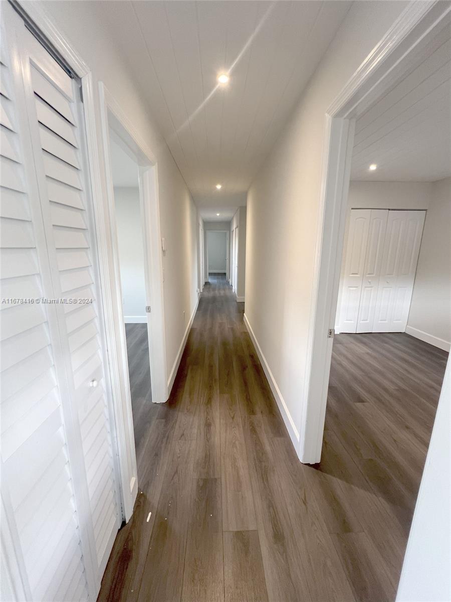 1418 Southwest 103rd Avenue Miami, FL 33174 - Photo 13 of 40 Gallery Image 13