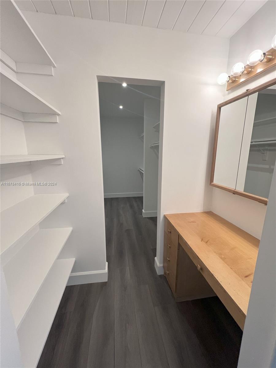 1418 Southwest 103rd Avenue Miami, FL 33174 - Photo 20 of 40 Gallery Image 20