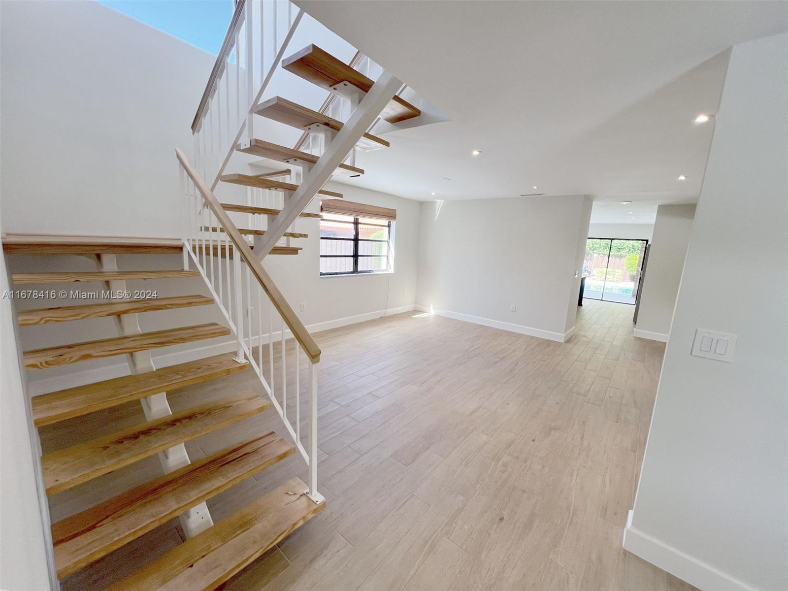 1418 Southwest 103rd Avenue Miami, FL 33174 - Photo 2 of 40 Gallery Image 2