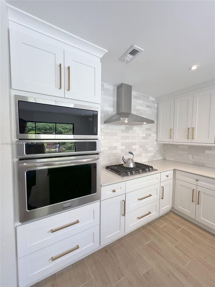 1418 Southwest 103rd Avenue Miami, FL 33174 - Photo 6 of 40 Gallery Image 6