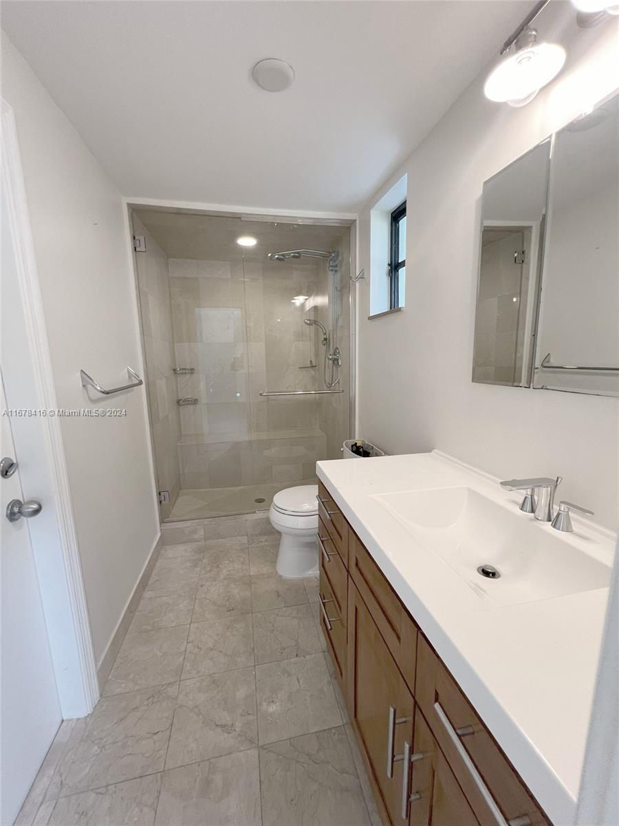 1418 Southwest 103rd Avenue Miami, FL 33174 - Photo 10 of 40 Gallery Image 10