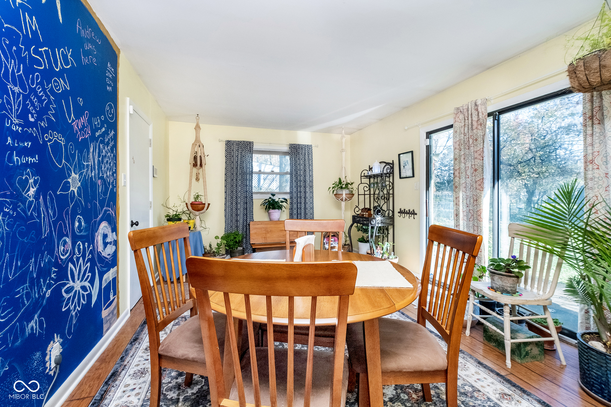 8995 Spring Mill Road Indianapolis, IN 46260 - Photo 13 of 29 Gallery Image 13