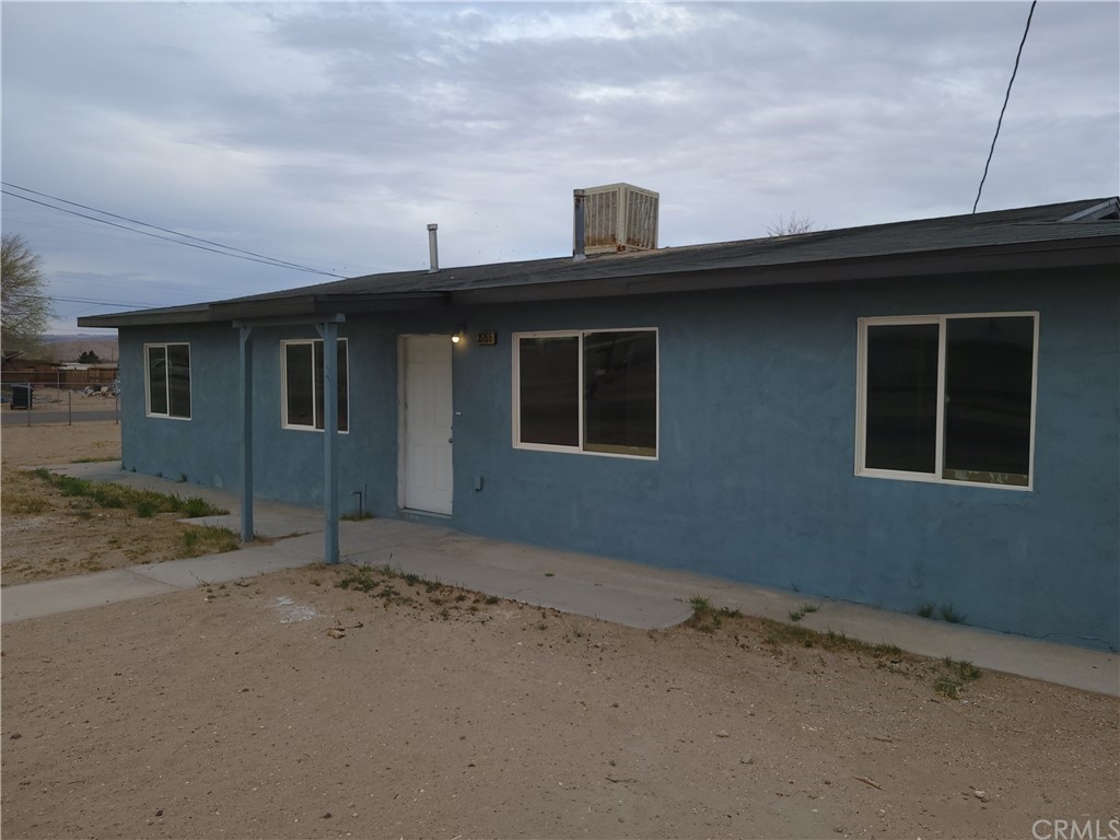 a view of a house
