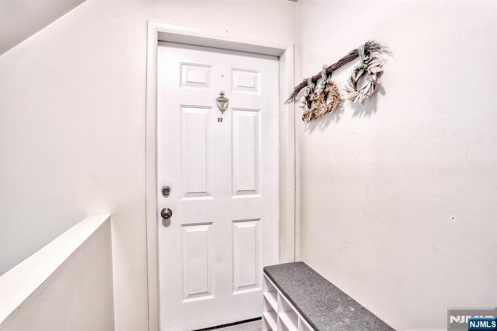 41 Fairmount Avenue, Unit 17B Hackensack, NJ 07601 - Photo 2 of 15