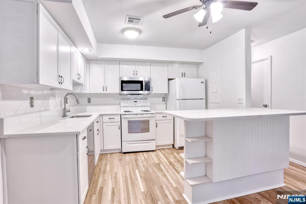 41 Fairmount Avenue, Unit 17B Hackensack, NJ 07601 - Photo 5 of 15