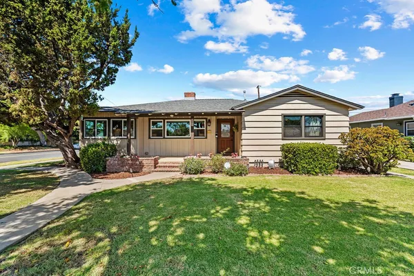 $950,000 | 201 Concord Avenue, Fullerton, CA 92831