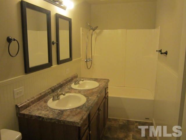 2789 Stewart Farm Road Henderson, NC 27537 - Photo 14 of 23 Gallery Image 14