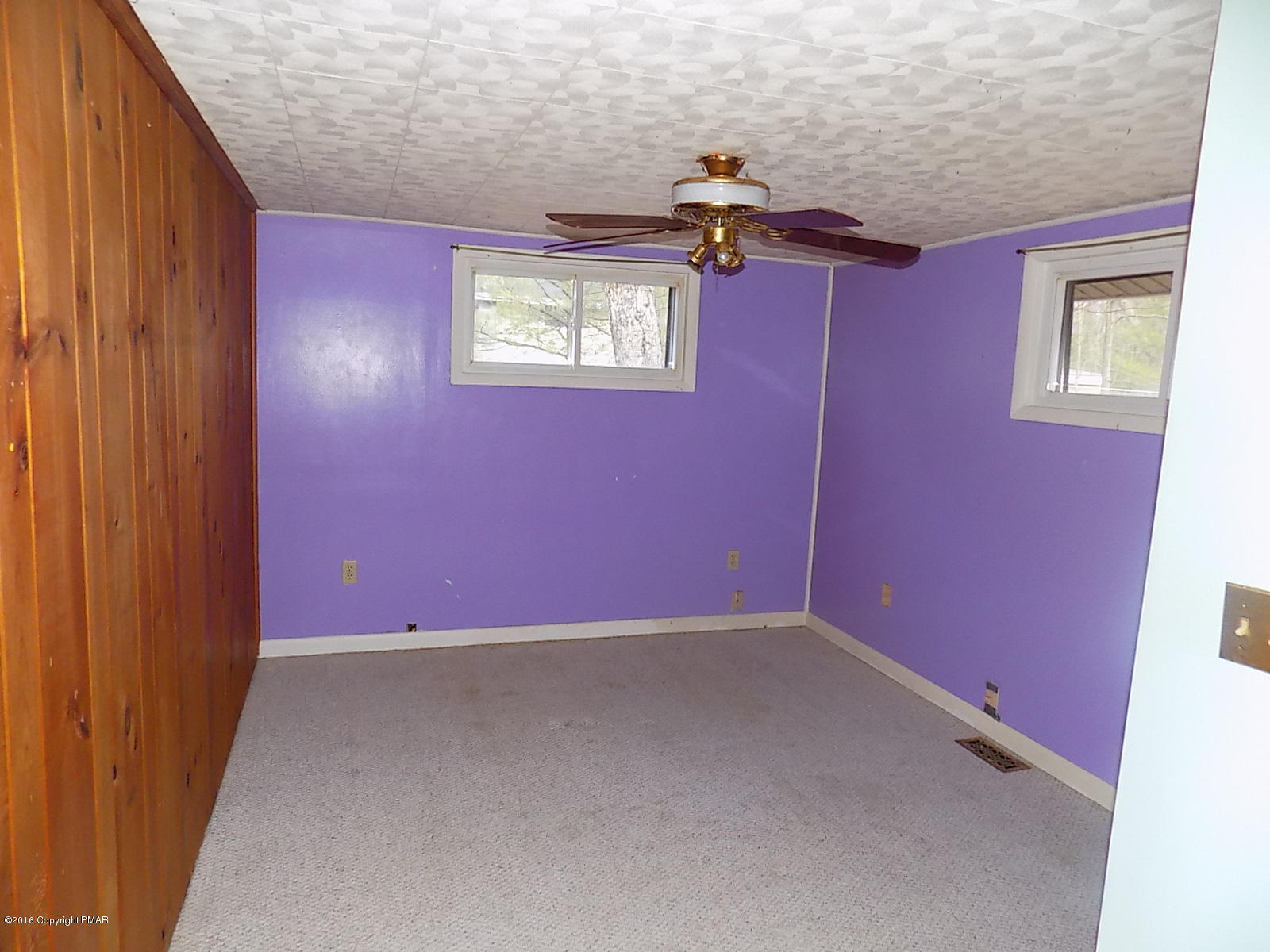 118 Beech Road Dingmans Ferry, PA 18328 - Photo 7 of 9 a view of an empty room