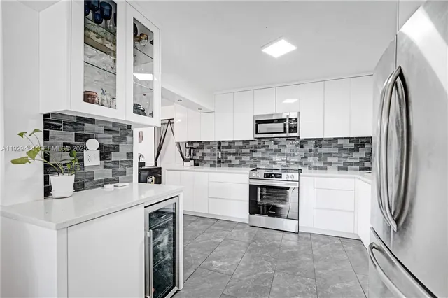 $398,000 | 1631 Northeast 32nd Street, Pompano Beach, FL 33064