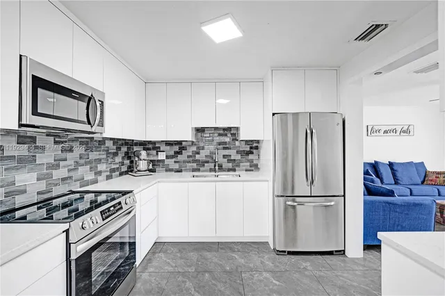 $398,000 | 1631 Northeast 32nd Street, Pompano Beach, FL 33064