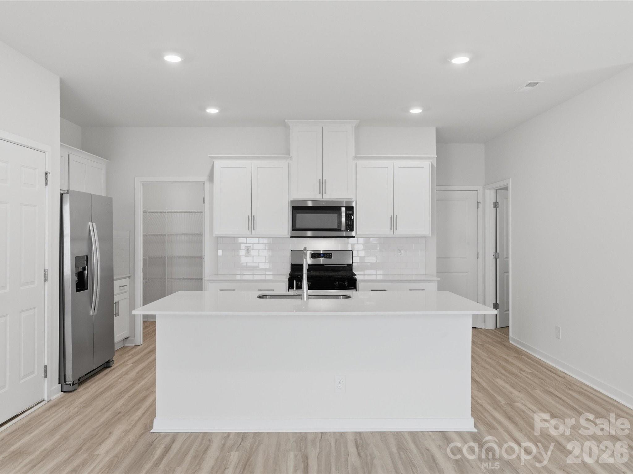 5211 Reedy Ridge Road Charlotte, NC 28215 - Photo 7 of 46
