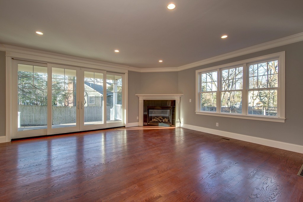 305 Warren Street Needham, MA 02492 - Photo 3 of 8 Gallery Image 3