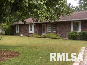 4962 Cross Road Salem, IL 62881 - Photo 1 of 7