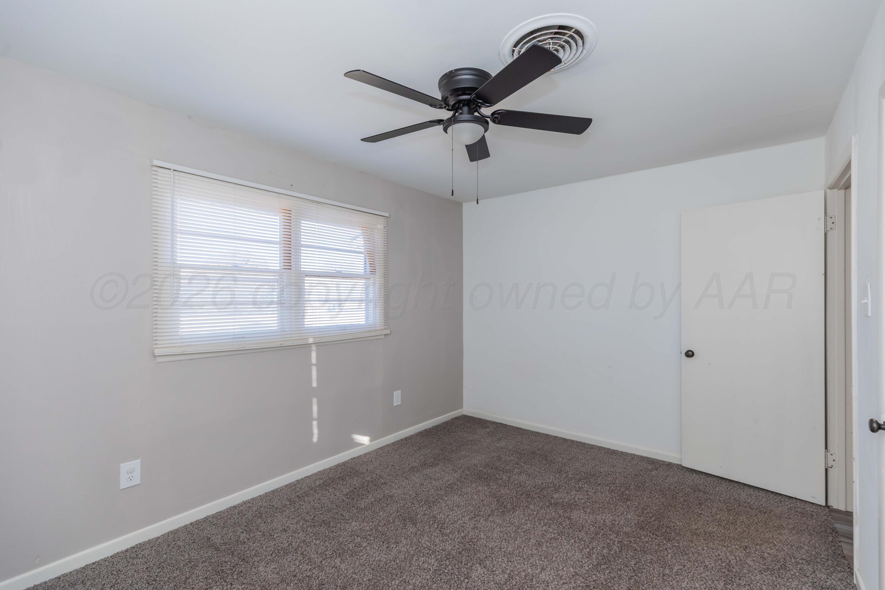 4003 South Hayden Street Amarillo, TX 79110 - Photo 26 of 29 BEDROOM 1 VIEW 4