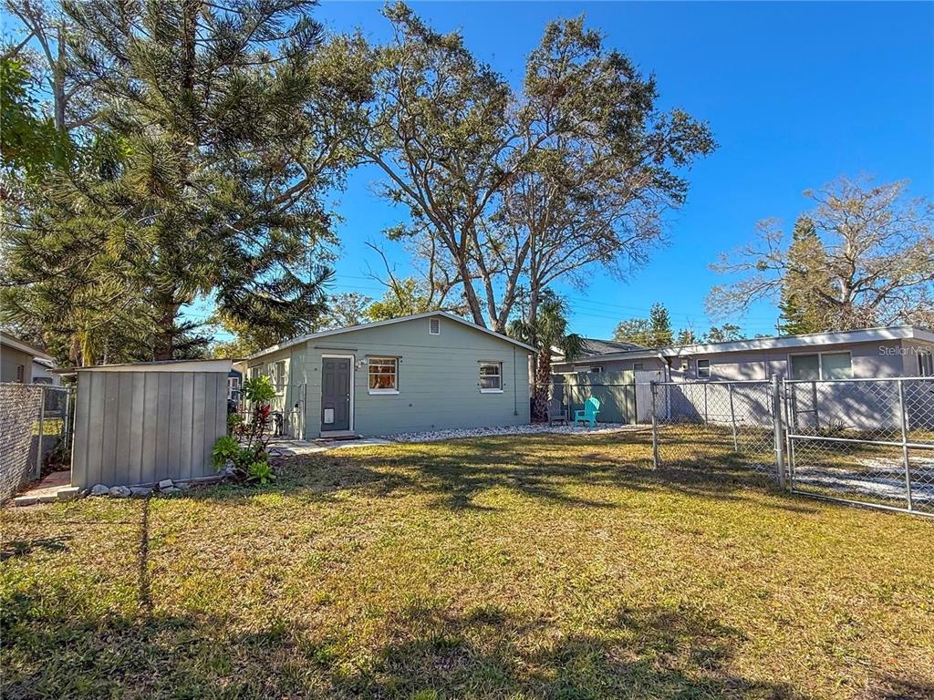 364 3rd Street Northwest Largo, FL 33770 - Photo 8 of 22