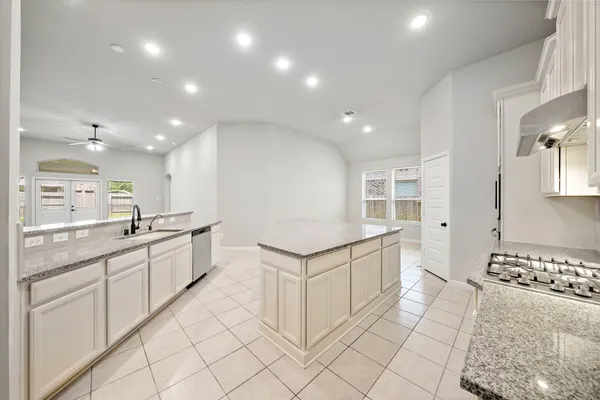 $3,400 | 27924 Seger Bnd Trail, Spring, TX 77386