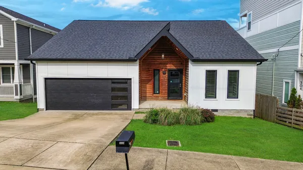 $599,900 | 506 Newton Avenue, Nashville, TN 37209