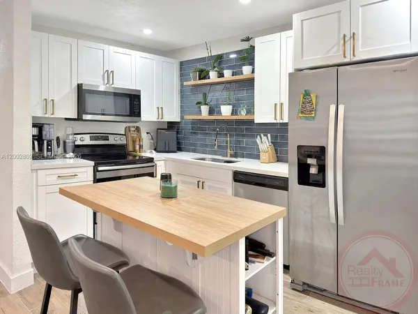 $3,800 | 11240 Southwest 60th Terrace, Miami, FL 33173