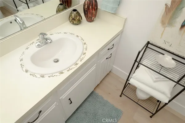 $345,000 | 1980 McKinney Way, Seal Beach, CA 90740