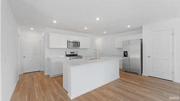$369,810 | 5128 Beechmont Lane, New Haven, IN 46774