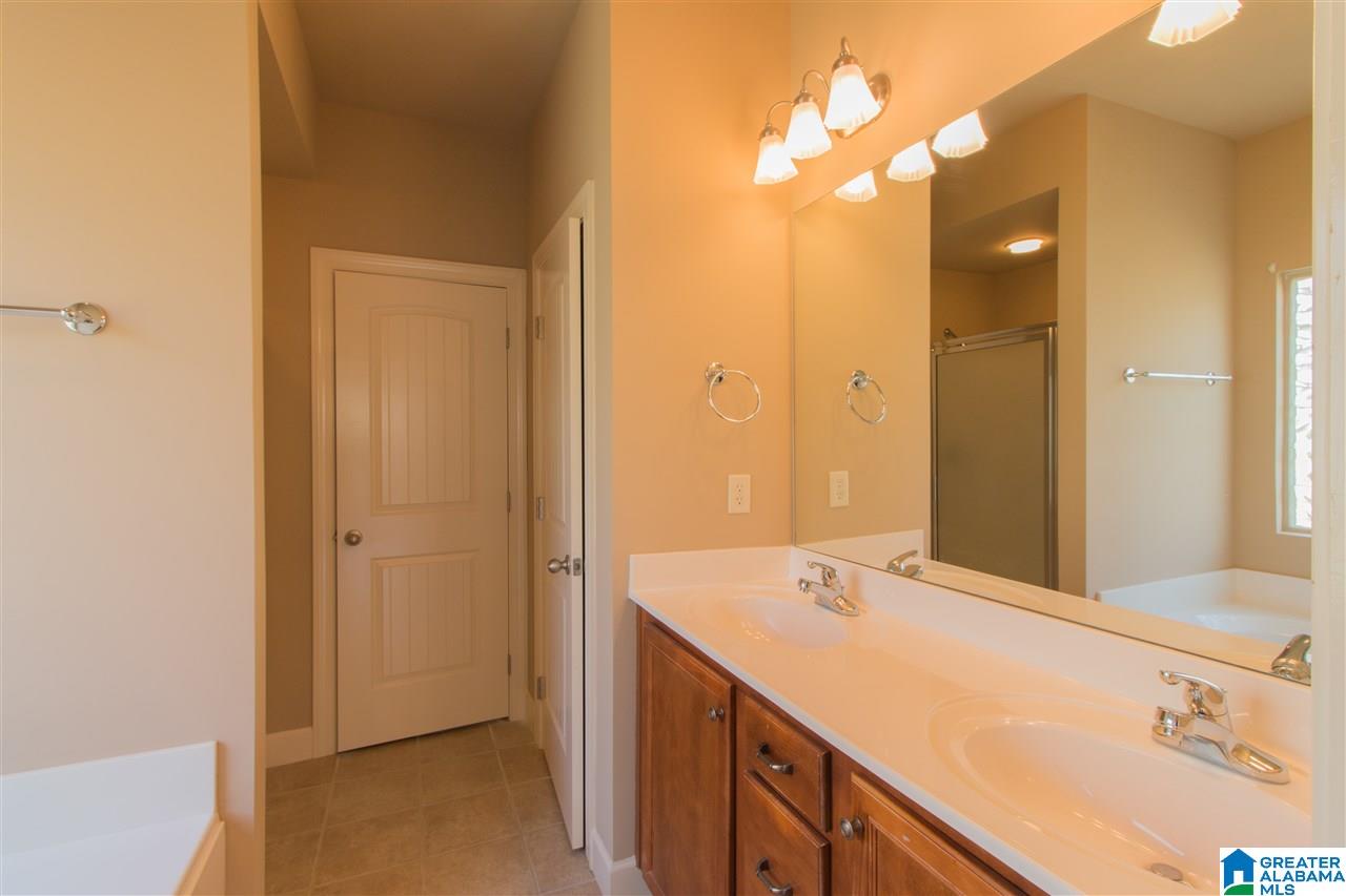 2072 Highview Way Calera, AL 35040 - Photo 7 of 22