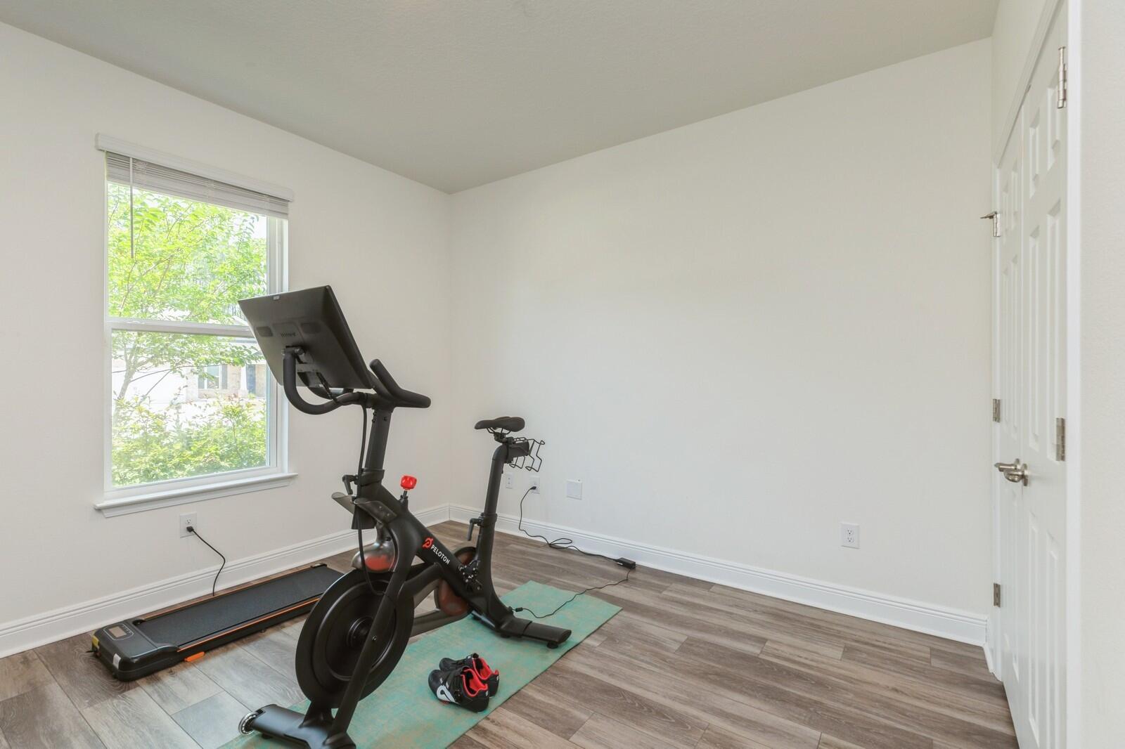 254 Concert Court Freeport, FL 32439 - Photo 30 of 69 a view of a room with gym equipment