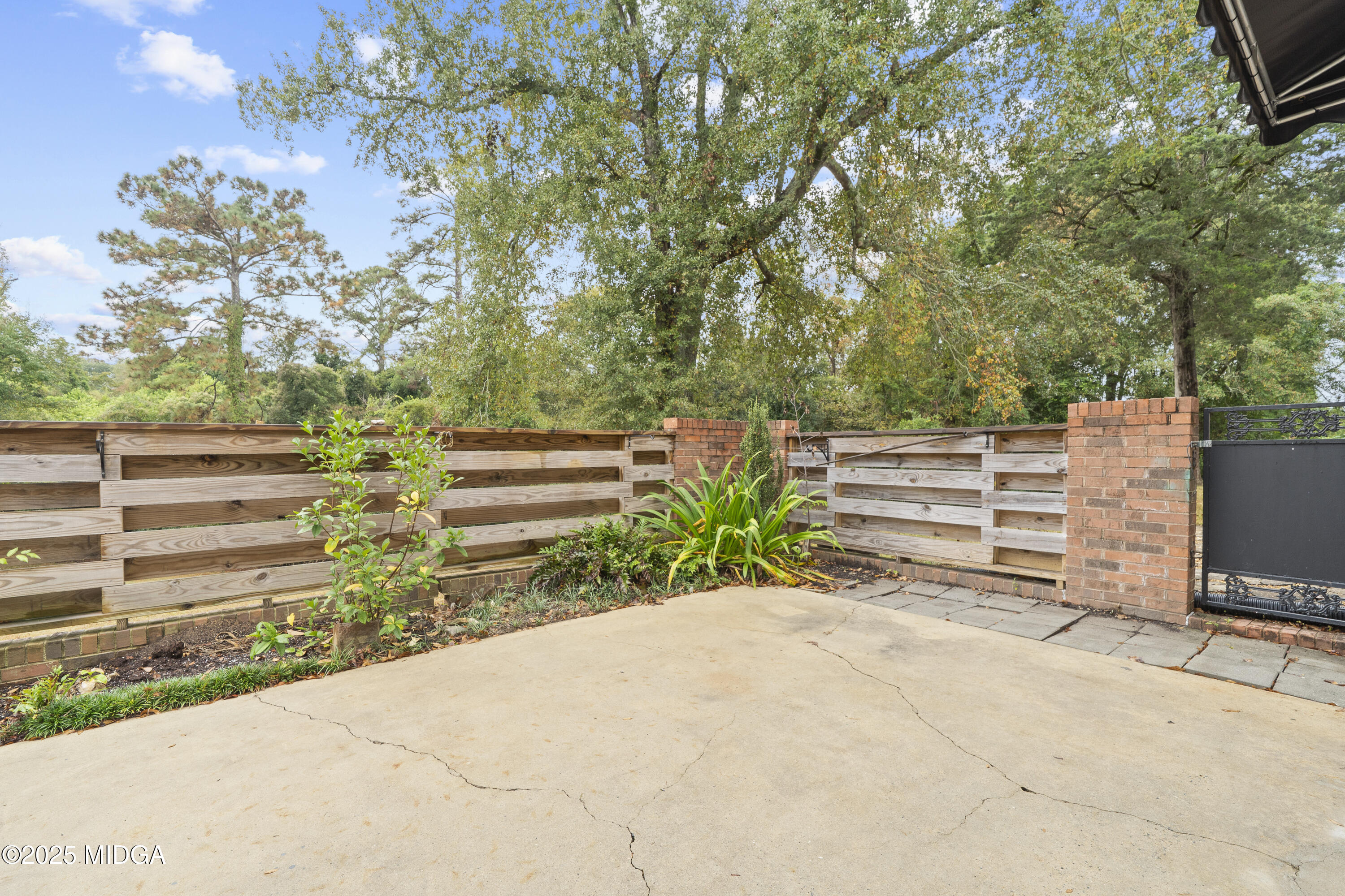 518 High Point N Road Macon, GA 31210 - Photo 32 of 38 518 High Point Road North-06892