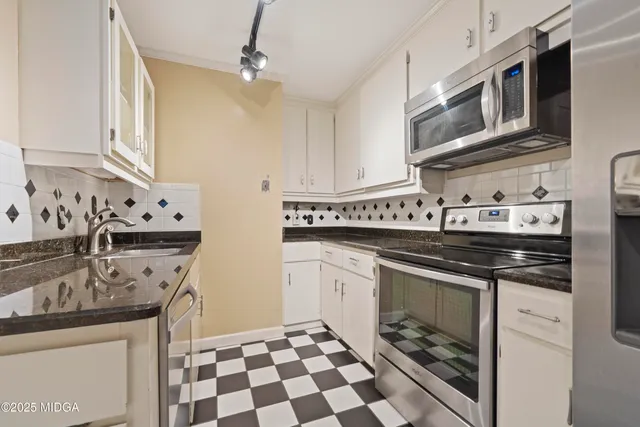 $229,900 | 518 High Point N Road, Macon, GA 31210