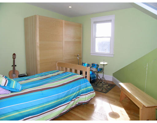 119-121 Lewis Road Belmont, MA 02478 - Photo 13 of 19 Gallery Image 13