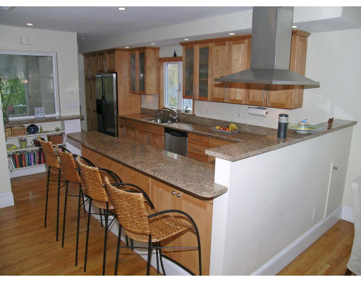 119-121 Lewis Road Belmont, MA 02478 - Photo 5 of 19 Gallery Image 5