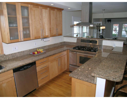 119-121 Lewis Road Belmont, MA 02478 - Photo 6 of 19 Gallery Image 6