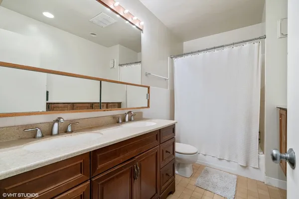 $4,000 | 1200 West Webster Avenue, Unit 2, Chicago, IL 60614