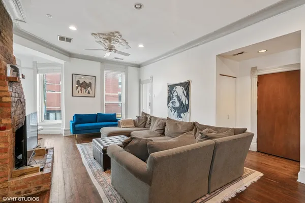 $4,000 | 1200 West Webster Avenue, Unit 2, Chicago, IL 60614