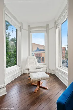 $4,000 | 1200 West Webster Avenue, Unit 2, Chicago, IL 60614