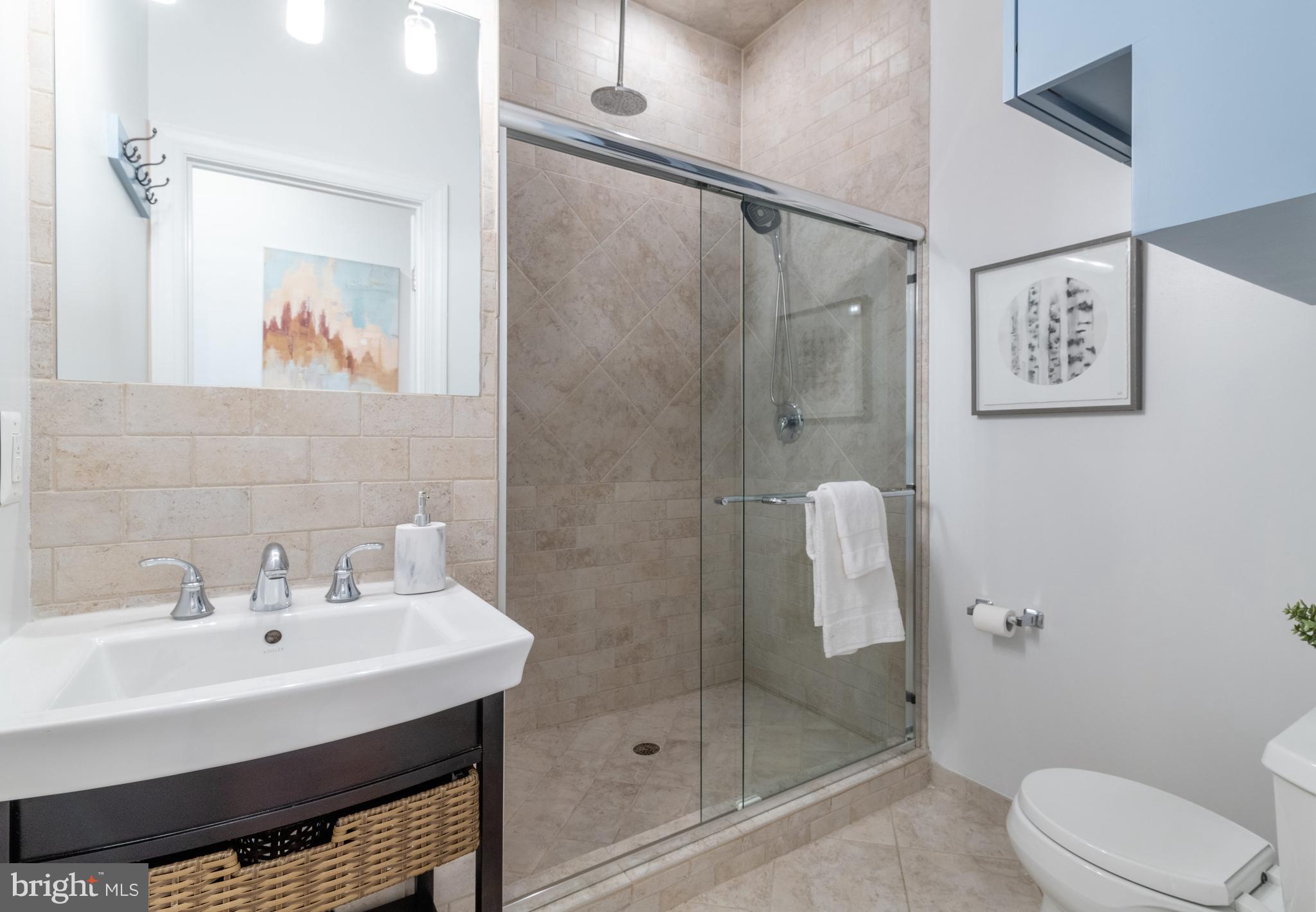 2450 Ontario Road Northwest, Unit 2 Washington, DC 20009 - Photo 19 of 28 Guest Bathroom