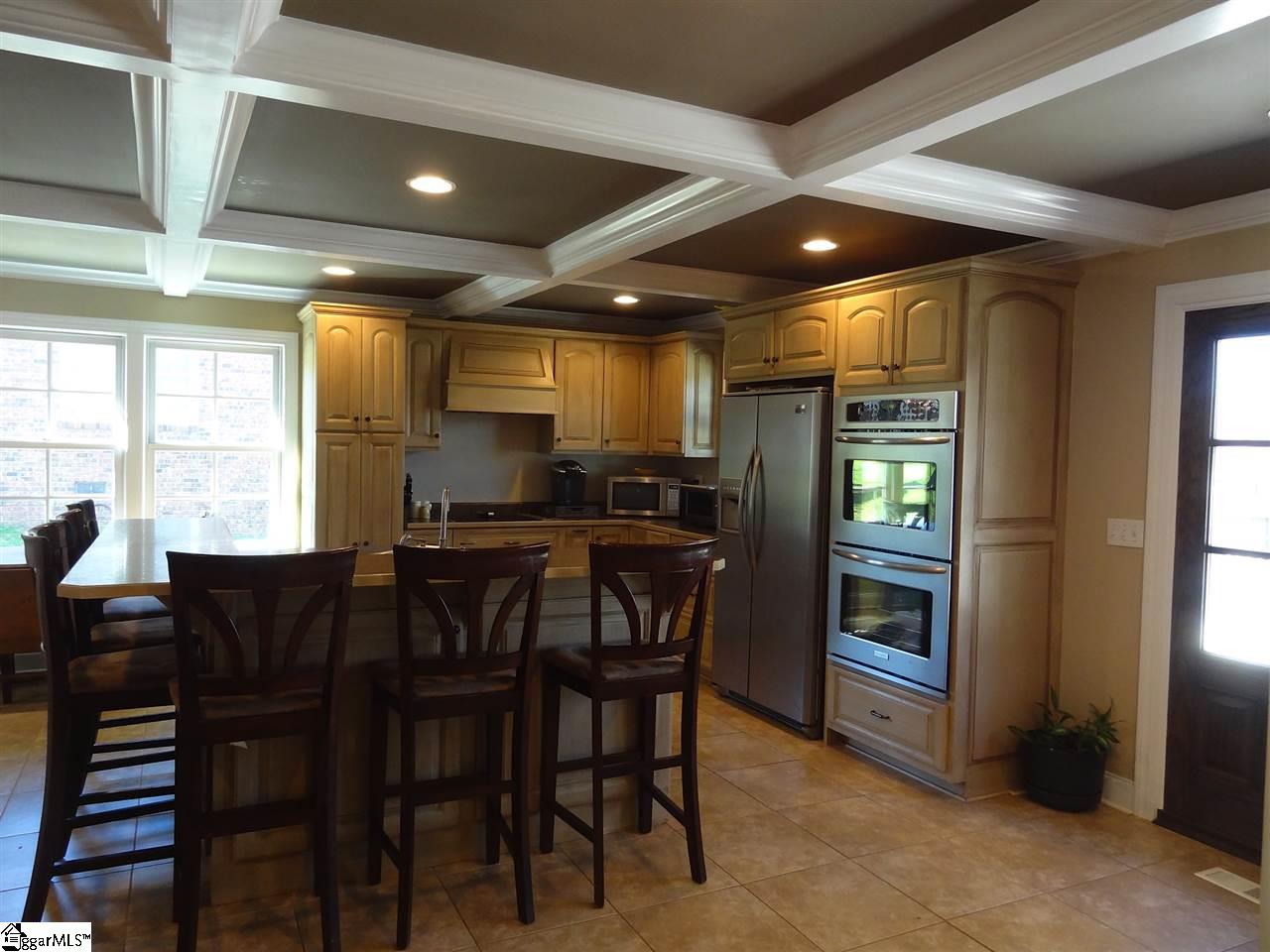 526 Wembley Road Greenville, SC 29607 - Photo 14 of 24