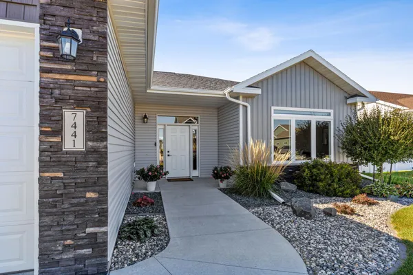 $538,295 | 7441 15th Street South, Fargo, ND 58104