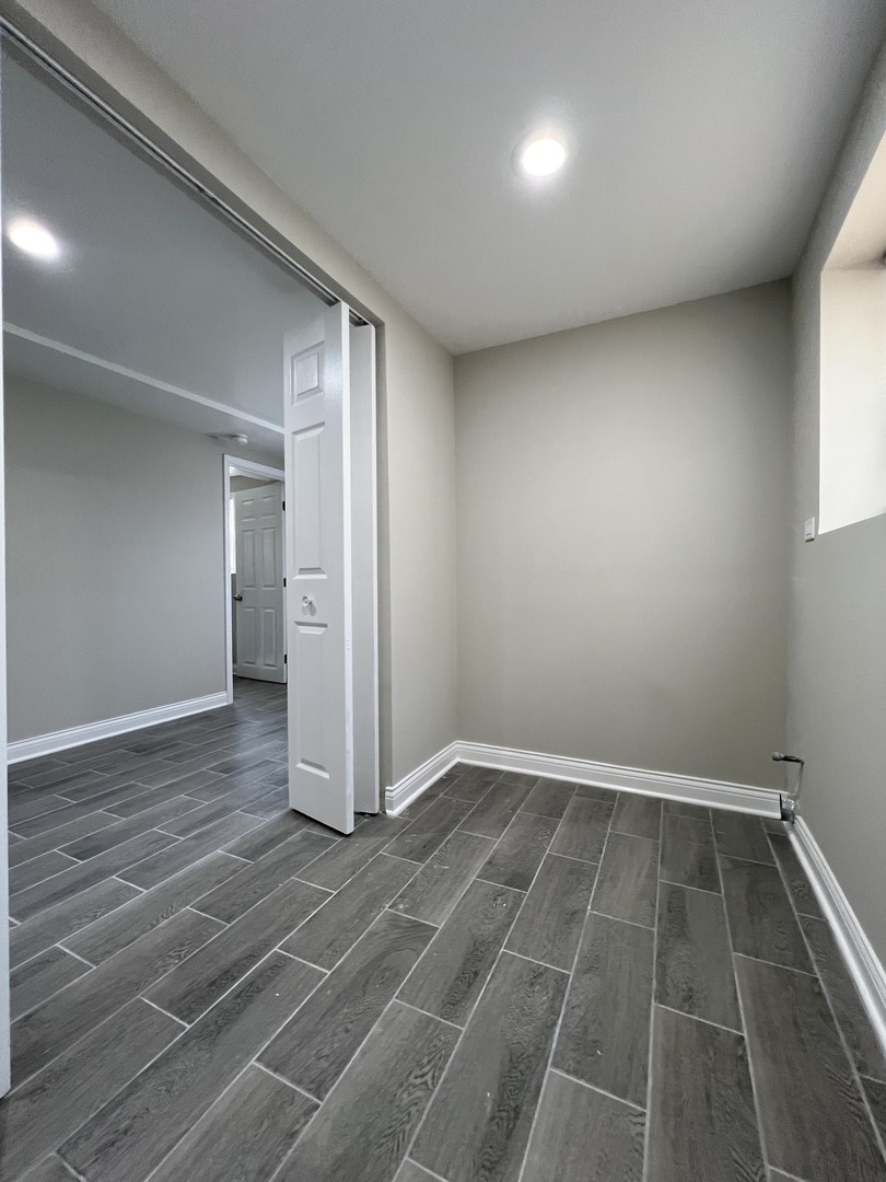 6243 Rio Verde Avenue Oak Forest, IL 60452 - Photo 32 of 42 Gallery Image 32