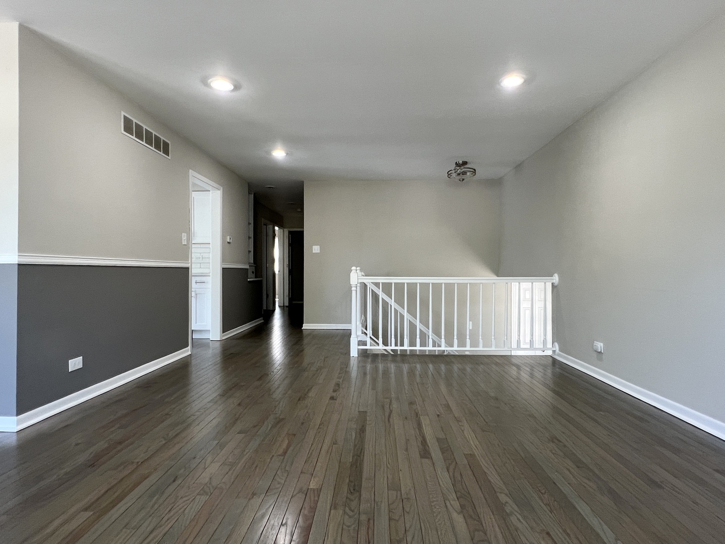 6243 Rio Verde Avenue Oak Forest, IL 60452 - Photo 7 of 42 Gallery Image 7