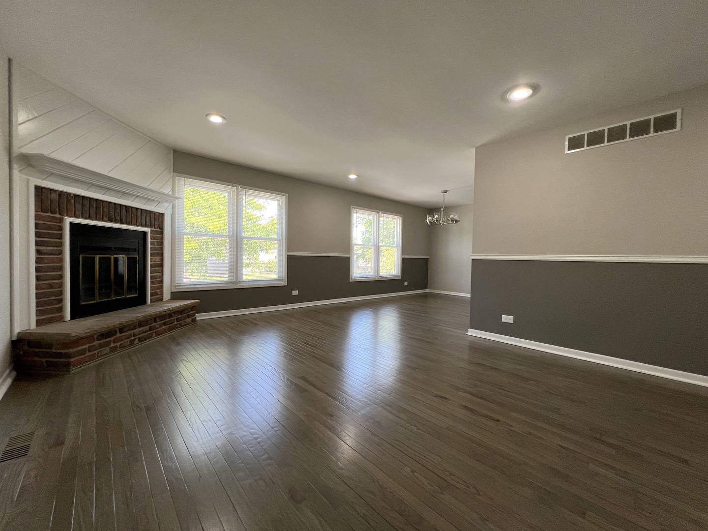 6243 Rio Verde Avenue Oak Forest, IL 60452 - Photo 8 of 42 Gallery Image 8