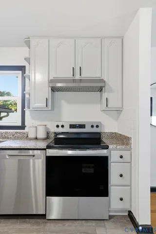 $389,900 | 4401 Greenbriar Drive, Chester, VA 23831