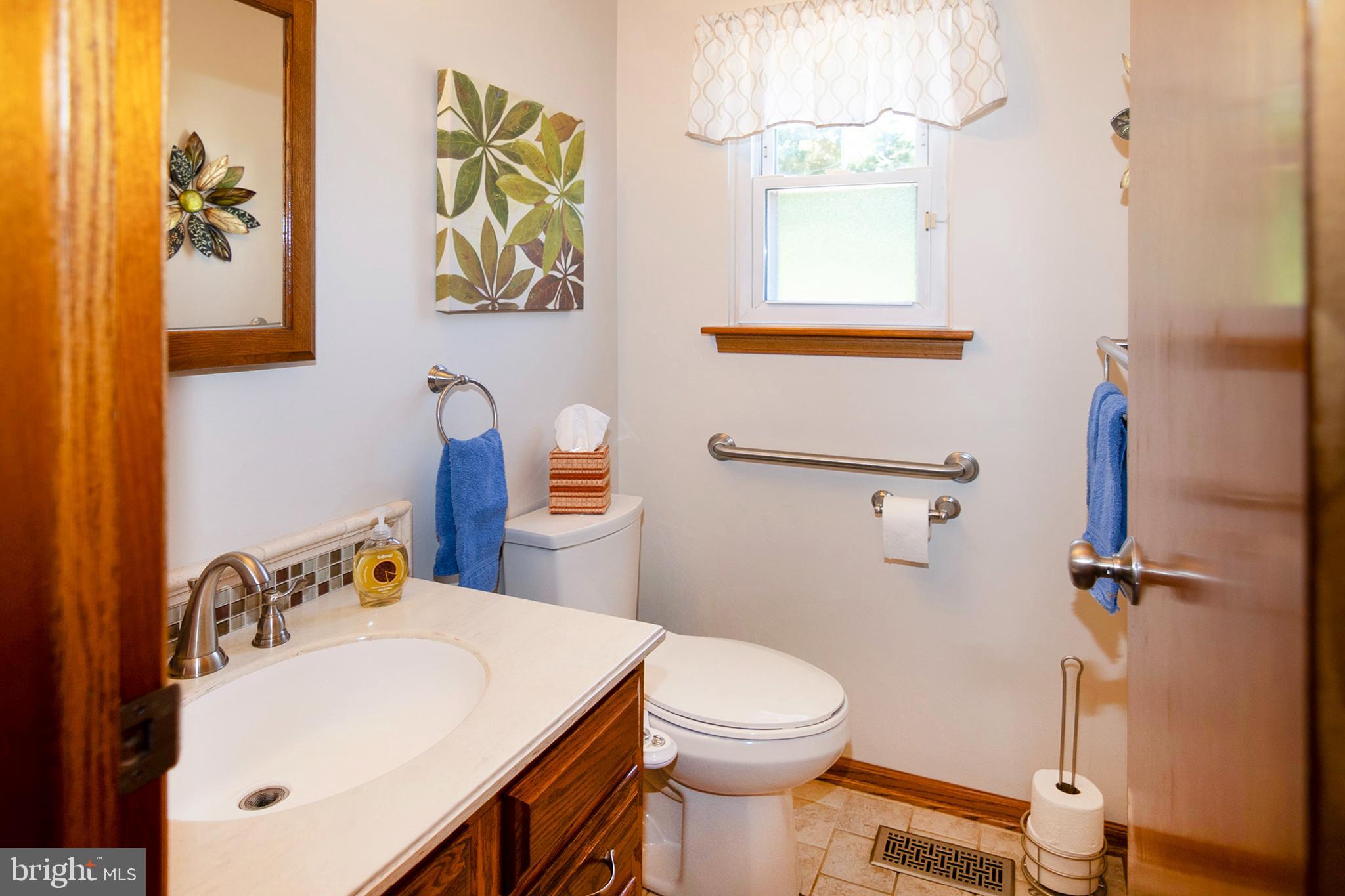 87 Freedom Road Sewell, NJ 08080 - Photo 25 of 64 Powder Room